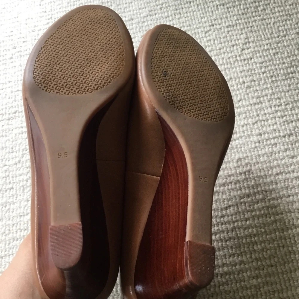 Tory Burch classic tory